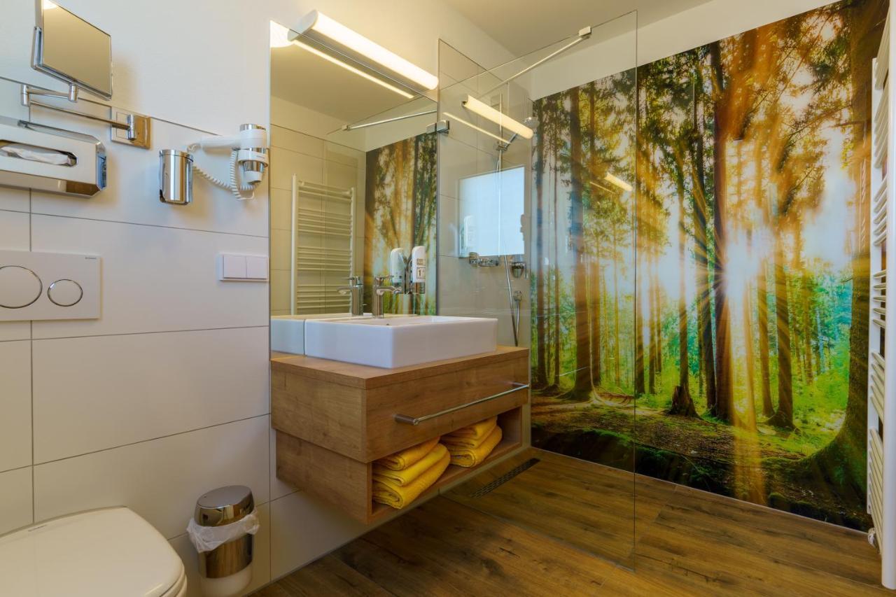 Hotel Rosenstein Heubach  Екстериор снимка