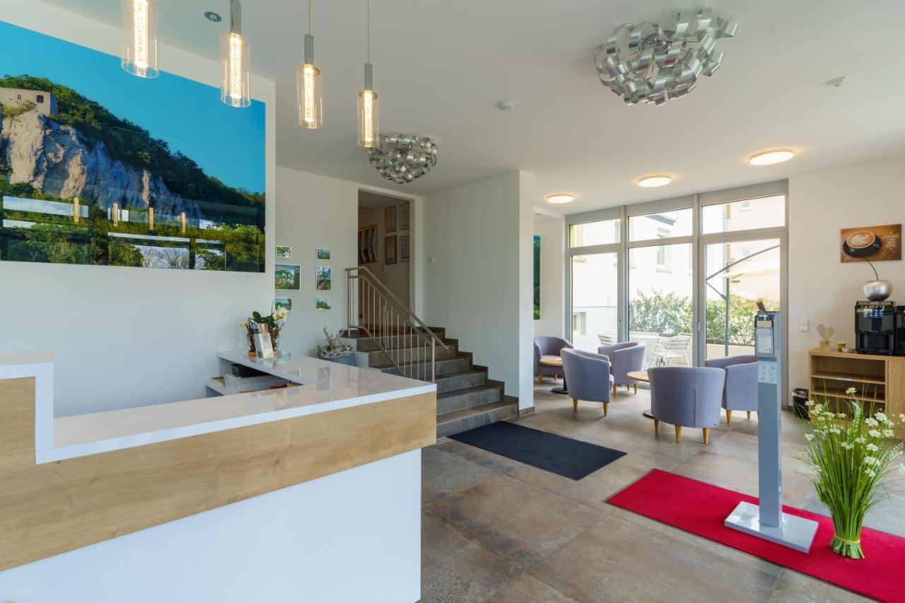 Hotel Rosenstein Heubach  Екстериор снимка