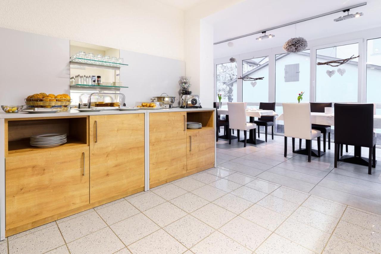 Hotel Rosenstein Heubach  Екстериор снимка