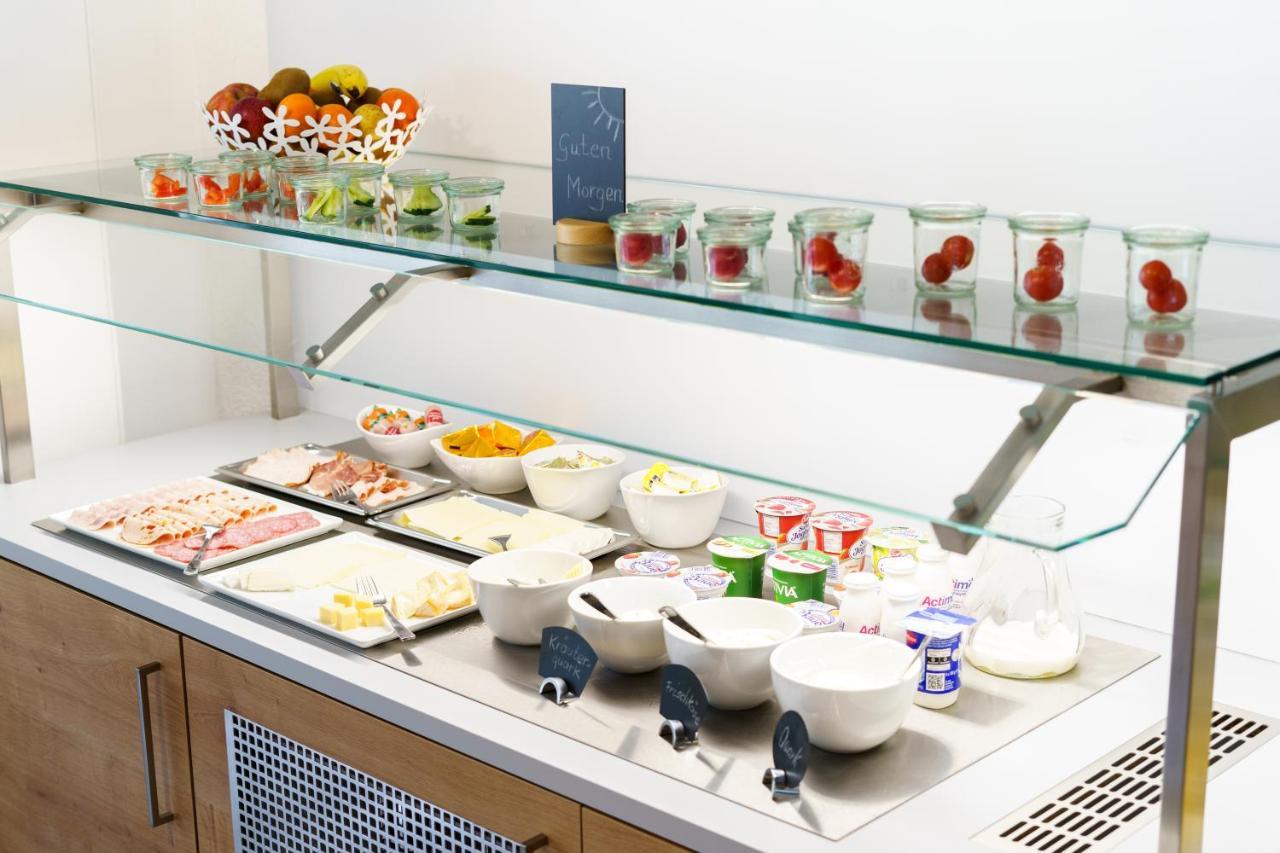 Hotel Rosenstein Heubach  Екстериор снимка
