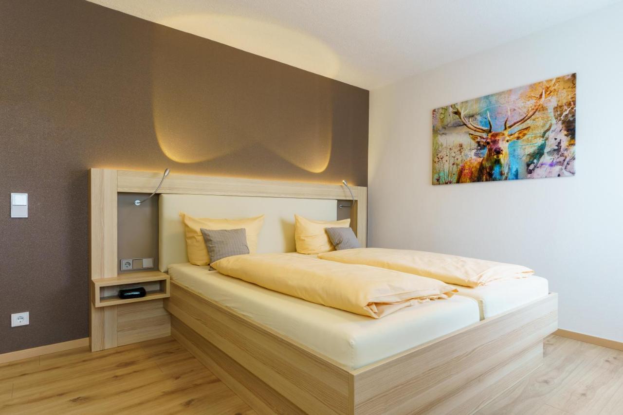 Hotel Rosenstein Heubach  Екстериор снимка